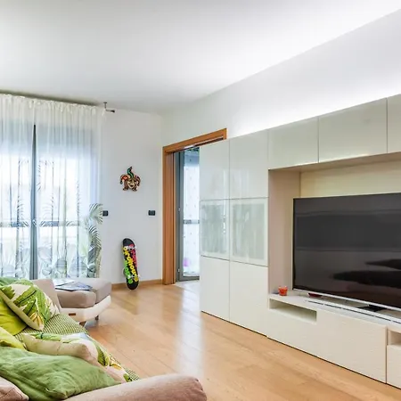 Porta A Mare Rock With Terrace Apartamento *