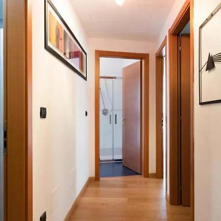 Porta A Mare Rock With Terrace Apartamento